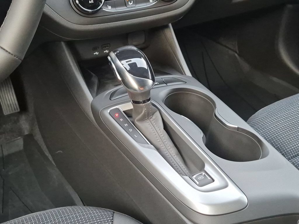 New 2026 Buick Envista Preferred w/ Convenience I Package FWD image 28