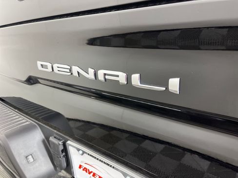 Certified 2025 GMC Sierra 1500 Denali Ultimate image 4