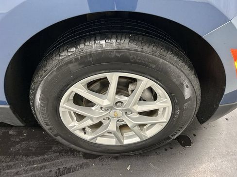 Used 2024 Chevrolet Equinox LT w/ LPO, Floor Liner Package FWD image 8