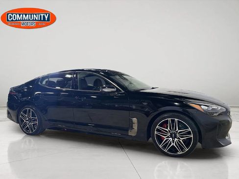 Used 2023 Kia Stinger GT2 AWD/4WD image 10
