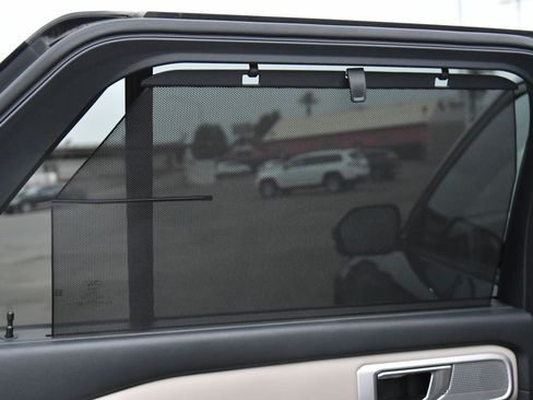 Used 2021 Ford Explorer Limited w/ Equipment Group 301A image 42