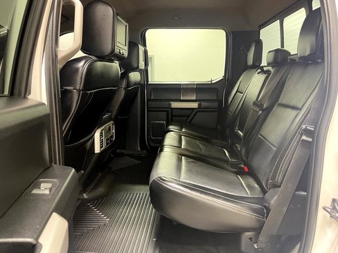 Used 2017 Ford F250 Lariat image 18