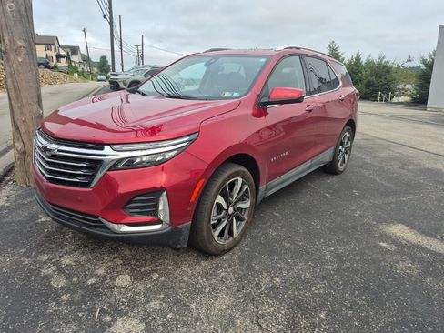 Used 2024 Chevrolet Equinox Premier AWD/4WD image 3
