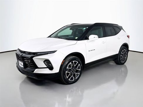 Used 2024 Chevrolet Blazer RS AWD/4WD image 5