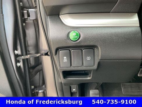 Used 2016 Honda CR-V LX image 42