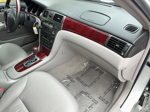 Used 2003 Lexus ES 330 image 19