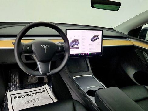 Used 2023 Tesla Model Y Long Range AWD/4WD image 12