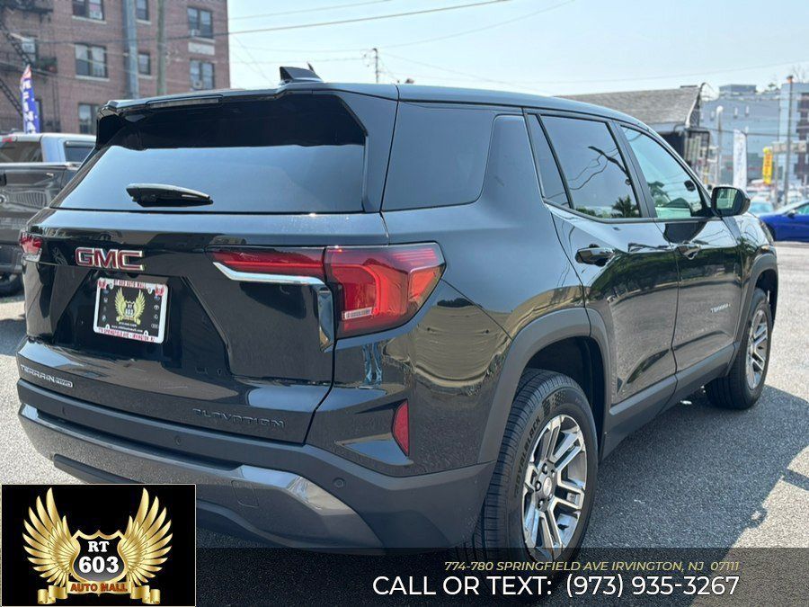Used 2026 GMC Terrain Elevation AWD/4WD image 6