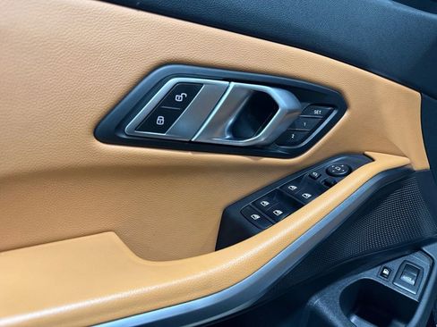 Used 2022 BMW 330e xDrive image 20