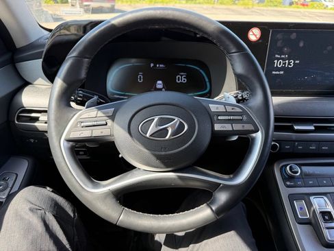 Used 2024 Hyundai Palisade SEL FWD image 6