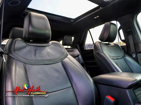 Used 2023 Ford Explorer ST w/ Equipment Group 401A image 18
