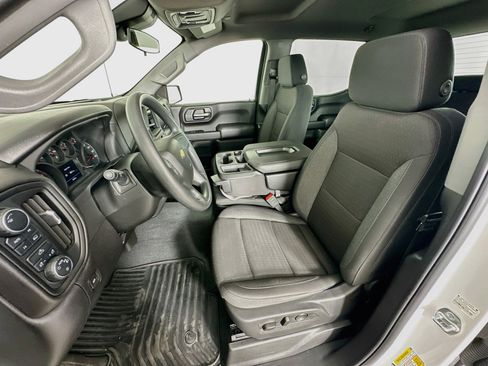 Used 2025 Chevrolet Silverado 1500 Custom AWD/4WD image 13