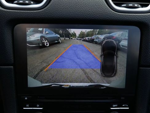 Used 2017 Porsche 718 Boxster image 22