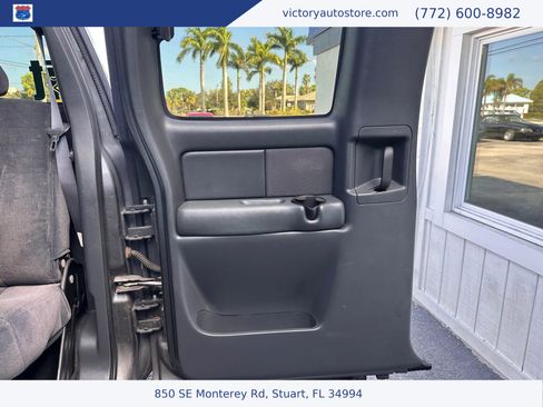 Used 2001 Chevrolet Silverado 2500 LS w/ Off-Road Skid Plate Pkg image 23