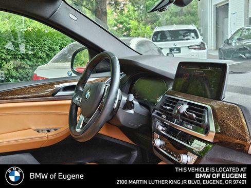 Used 2020 BMW X4 xDrive30i AWD/4WD image 11