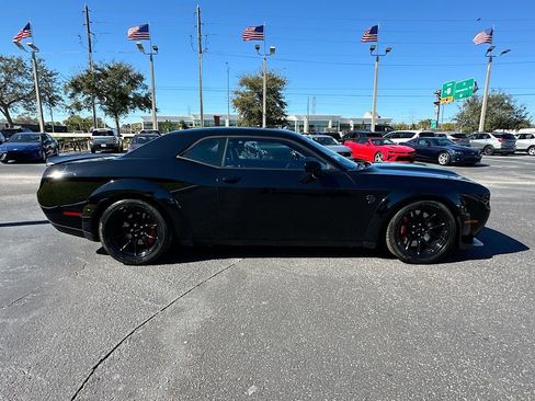 Used 2022 Dodge Challenger SRT Hellcat Redeye image 5