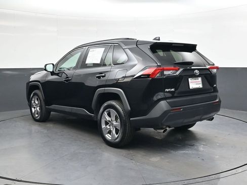 Used 2023 Toyota RAV4 XLE image 6