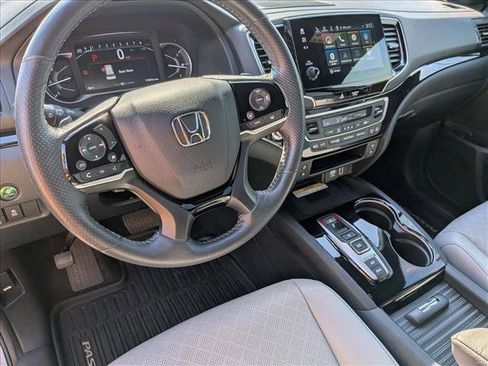 Certified 2022 Honda Passport Elite image 10