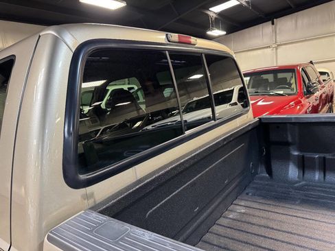 Used 2000 Ford F350 Lariat image 35