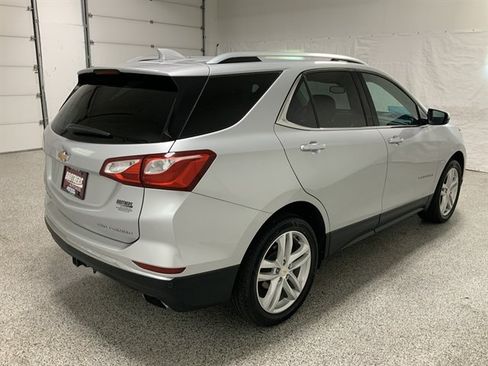 Used 2020 Chevrolet Equinox Premier AWD/4WD image 5