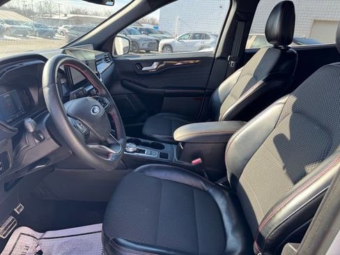 Used 2023 Ford Escape ST-Line w/ Tech Pack #1 image 3