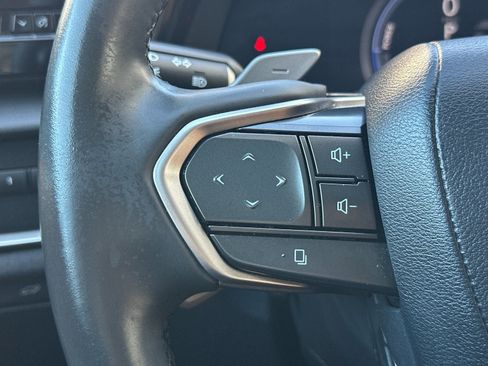 Used 2023 Lexus RZ 450e Premium image 27