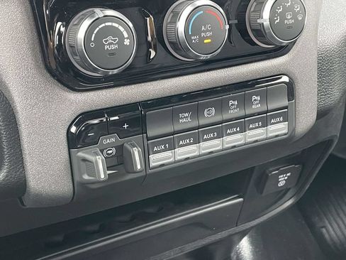 New 2026 RAM 3500 Tradesman w/ Chrome Appearance Group A AWD/4WD image 36