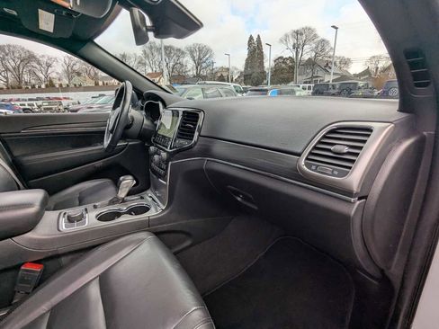 Certified 2022 Jeep Grand Cherokee Limited w/ Tech Group image 27