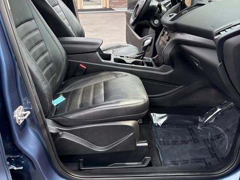 Used 2018 Ford Escape SEL FWD image 12