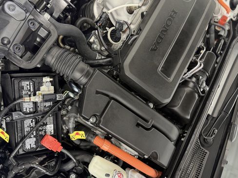 Used 2025 Honda Civic Sport image 27