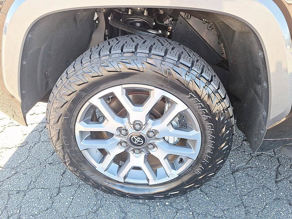 Used 2025 Toyota Tundra 1794 Edition AWD/4WD image 8