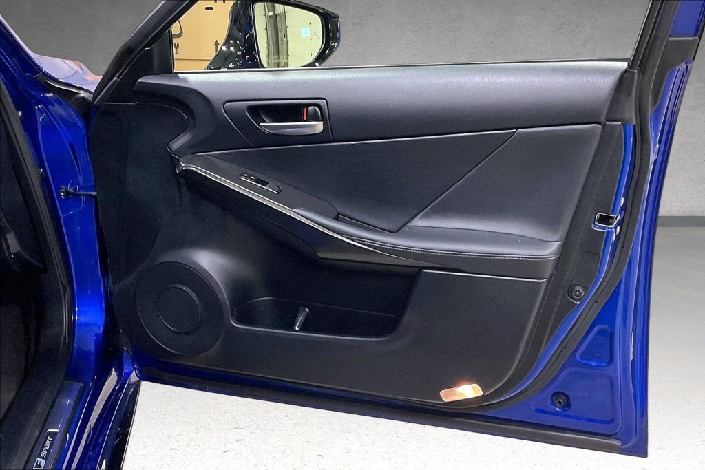 Used 2022 Lexus IS 350 F Sport AWD/4WD image 29