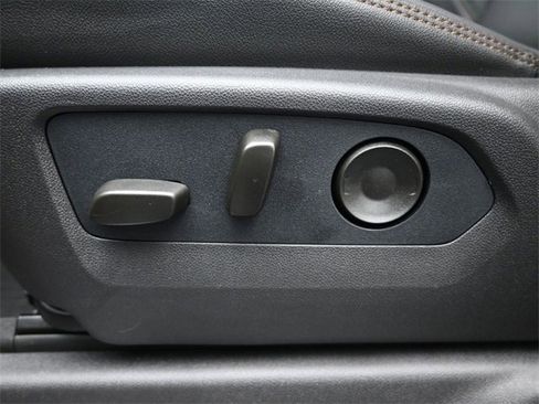 New 2026 GMC Sierra 2500 AT4 w/ AT4 Premium Plus Package image 7