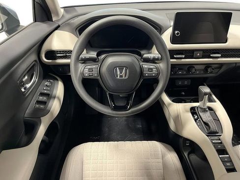 New 2026 Honda HR-V LX image 15