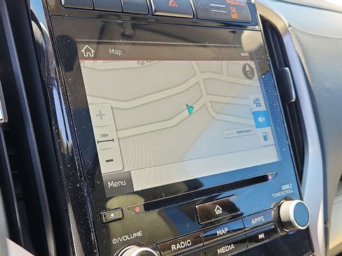 Used 2022 Subaru Ascent Limited w/ Technology Package image 20