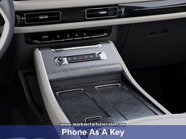 New 2027 Lincoln Aviator AWD image 17