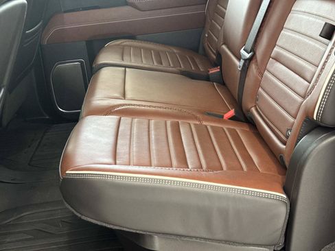 Used 2024 GMC Sierra 1500 Denali Ultimate AWD/4WD image 5