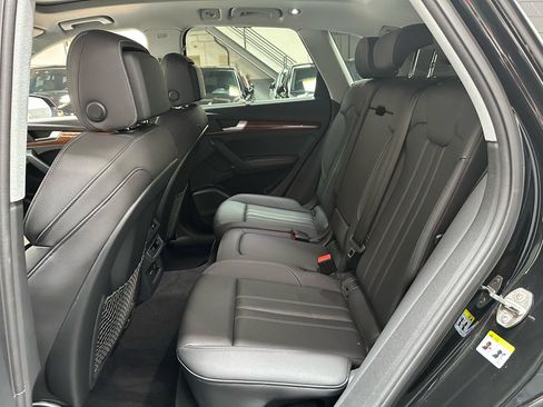 Used 2023 Audi Q5 45 TFSI Premium Plus Sport Uti w/ Premium Plus Package AWD/4WD image 14