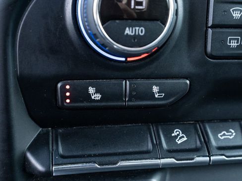 Used 2021 Chevrolet Silverado 1500 LT Trail Boss w/ Bed Protection Package image 28