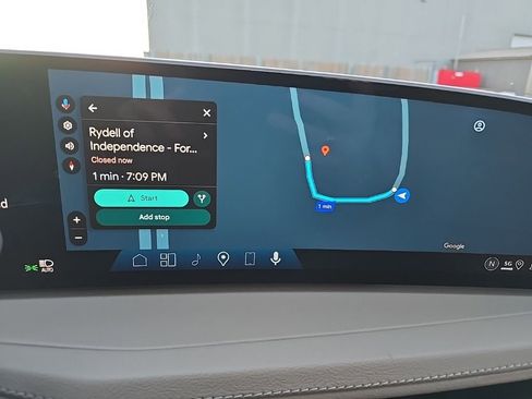 Used 2025 Cadillac XT4 Premium Luxury w/ Technology Package image 18