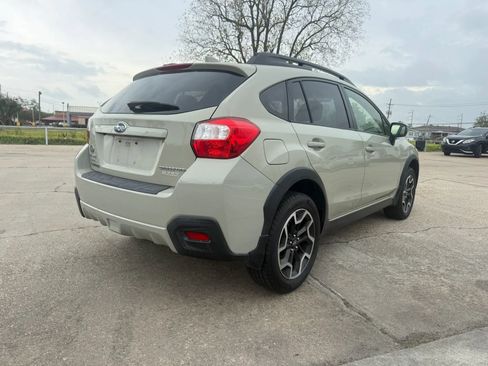 Used 2016 Subaru Crosstrek 2.0i Limited w/ Popular Package #2 image 5