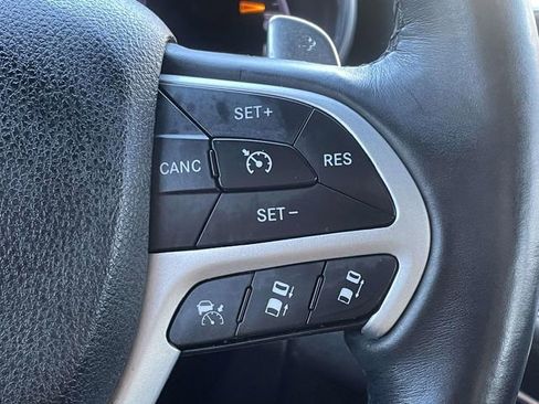 Used 2014 Jeep Grand Cherokee Summit image 23