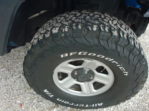 Used 2016 Jeep Wrangler Sport AWD/4WD image 34
