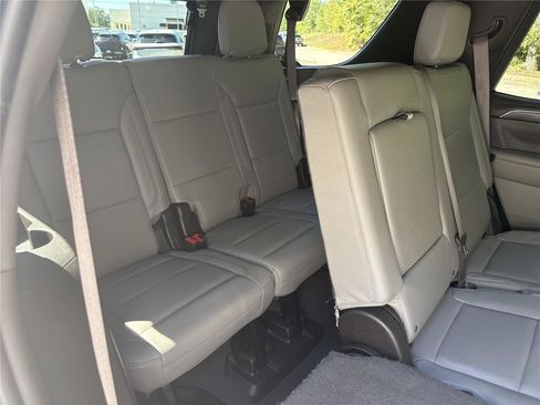 Used 2024 Chevrolet Tahoe LT image 27