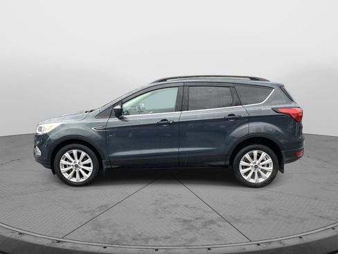 Used 2019 Ford Escape SEL image 6
