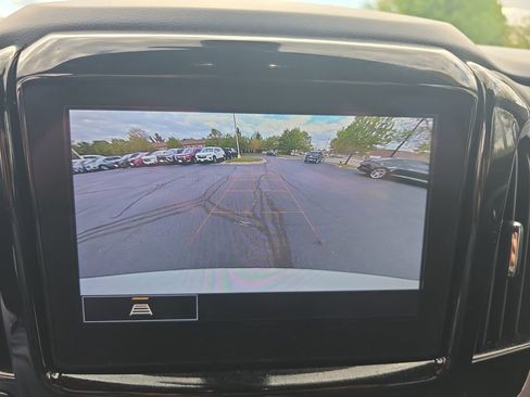 Certified 2023 Chevrolet Traverse LT AWD/4WD image 24
