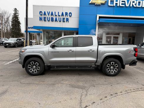 Used 2026 Chevrolet Colorado Z71 image 8