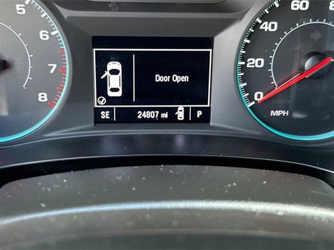 Used 2024 Chevrolet Malibu LT image 25