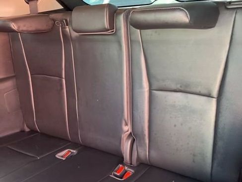 Used 2022 Toyota Highlander Platinum image 9