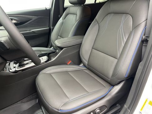 New 2026 Buick Envista Sport Touring w/ Convenience I Package FWD image 8